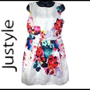 Justyle White Floral Tunic Mini Dress Size L